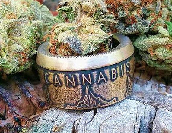 Cannabis Legalize Nature 999 Fine Silver Coin Ring image 0